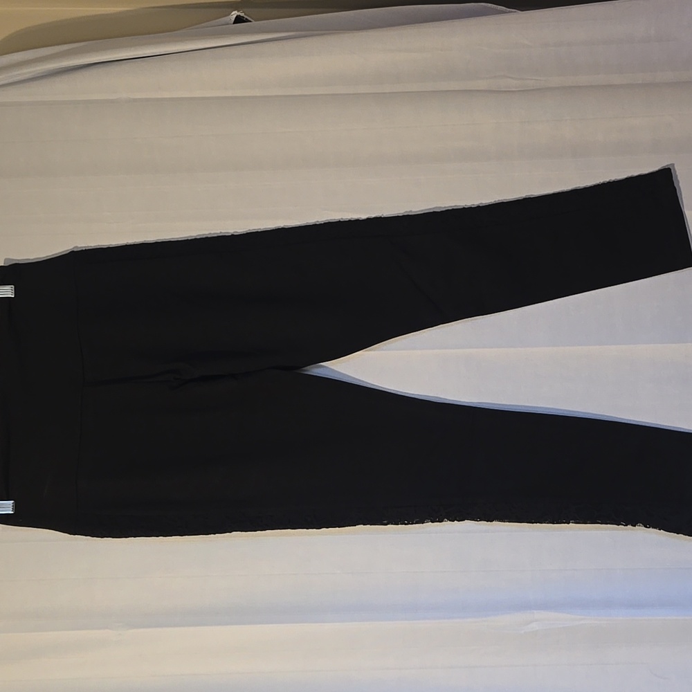 Ruby Ribbon Black Leggings with Lace Size Large NWOT - Picture 4 of 8